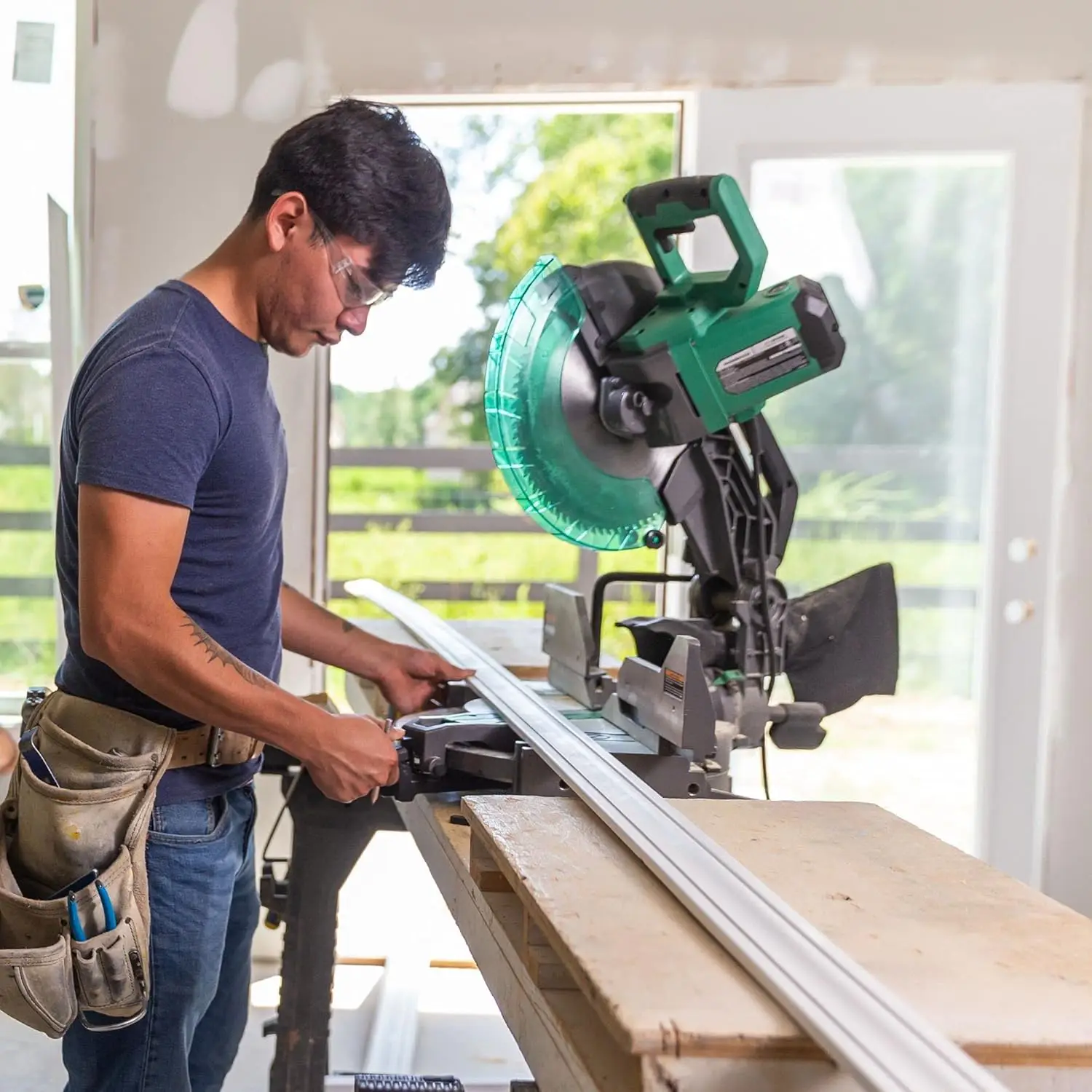 Sierras ingletadoras Metabo: modelos, características y cuál elegir